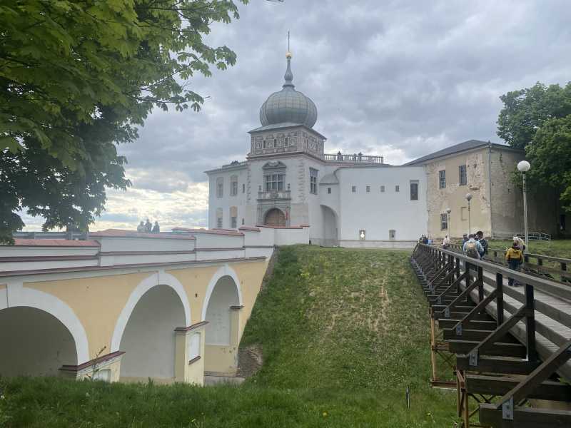 Беларусь – заповедники, пущи, нацпарки, замки. И чуть-чуть по городам. На машине из Питера.