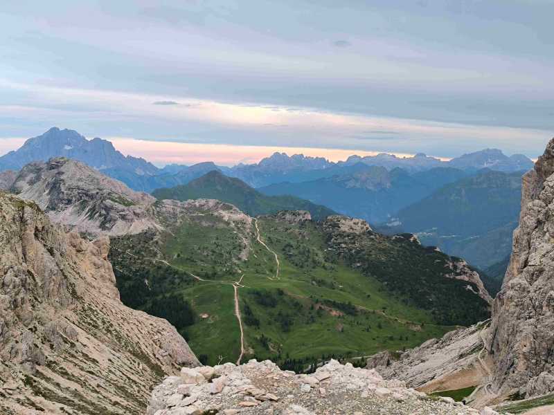 Триста горных километров и три оперы