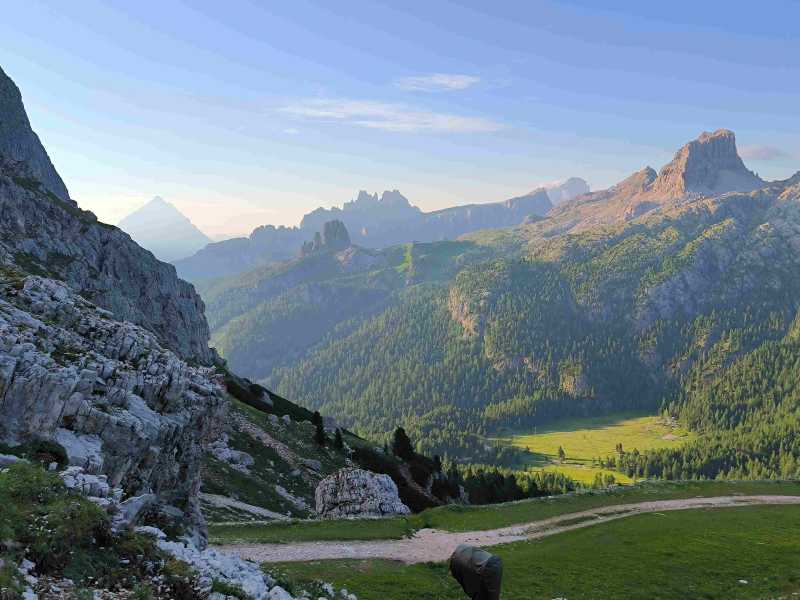 Триста горных километров и три оперы