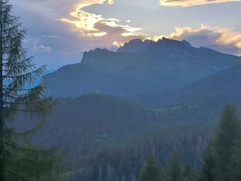 Триста горных километров и три оперы