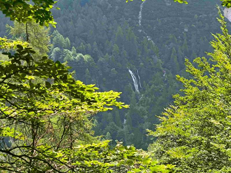 Триста горных километров и три оперы