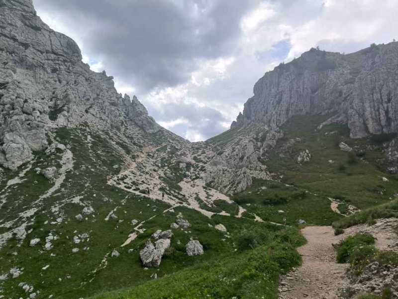 Триста горных километров и три оперы