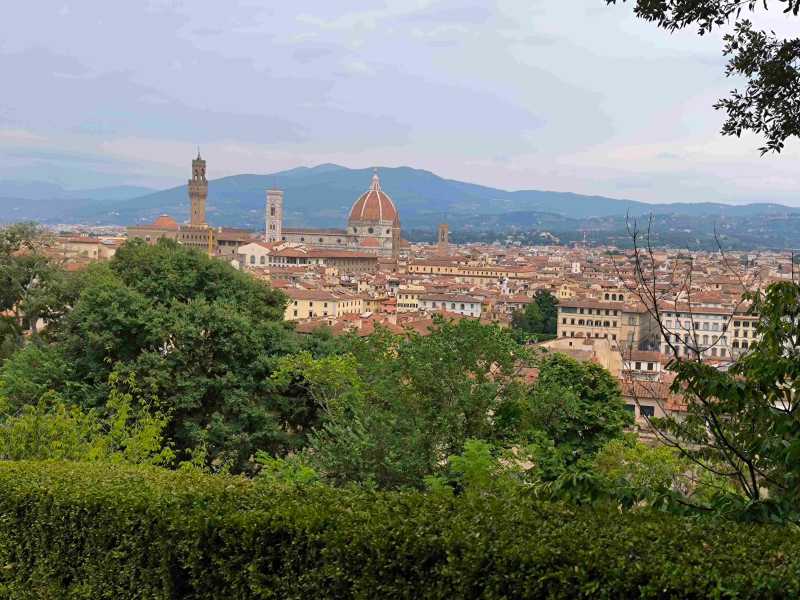 Триста горных километров и три оперы