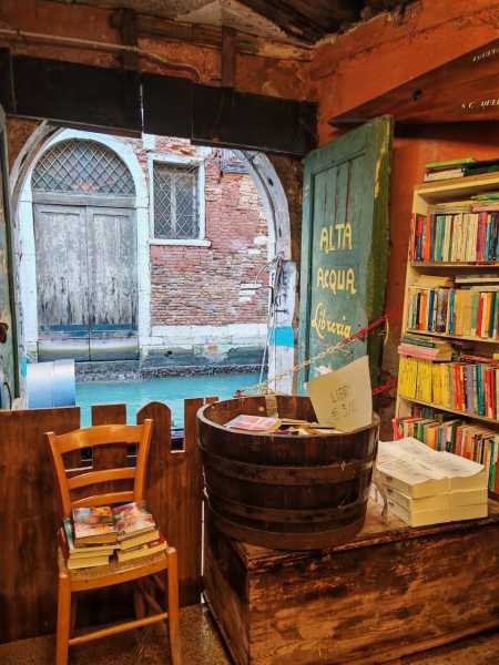 Декабрьская Венеция и новогодний подарок всем читателям прямо из сердца лагуны