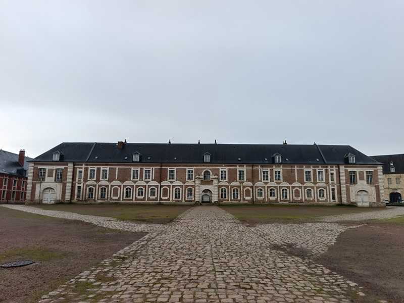 Аррас
