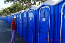 По нужде в различных уголках Мира (фото)