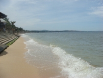 Более 2000 км с юга на север по Вьетнаму.