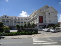 Более 2000 км с юга на север по Вьетнаму.