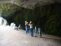 Более 2000 км с юга на север по Вьетнаму.