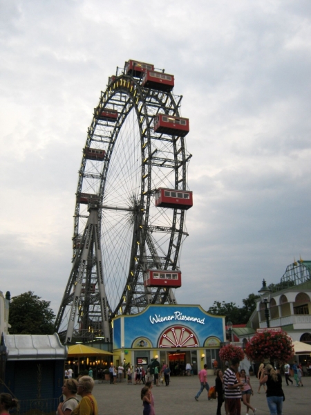 Поздно или рано – приехал в СОциалиСтИчеСКИе СтРАНЫ :Чехия – Венгрия – Словакия – Германия