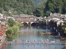 Отчет по маршруту Гуанчжоу-Яншо-Fenghuang-Чжанцзяцзе-Гонконг, август 2012 Отчет по маршруту Гуанчжоу-Яншо-Fenghuang-Чжанцзяцзе-Гонконг, август 2012