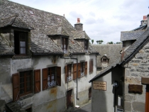 France 2010: Burgundy, The Massif Cetral, The Rhone Valley