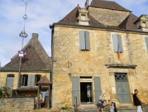 France 2010: Burgundy, The Massif Cetral, The Rhone Valley