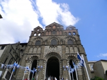 France 2010: Burgundy, The Massif Cetral, The Rhone Valley