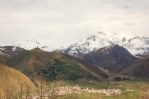 День Победы в Грузии (неделя в мае 2012 г.). Тбилиси, ВГД, Казбеги, Кахетия, Батуми. День Победы в Грузии (неделя в мае 2012 г.). Тбилиси, ВГД, Казбеги, Кахетия, Батуми.