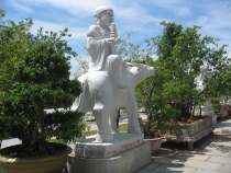 Дананг (Хойян) и окрестности на мопеде, май 2012 года, фото