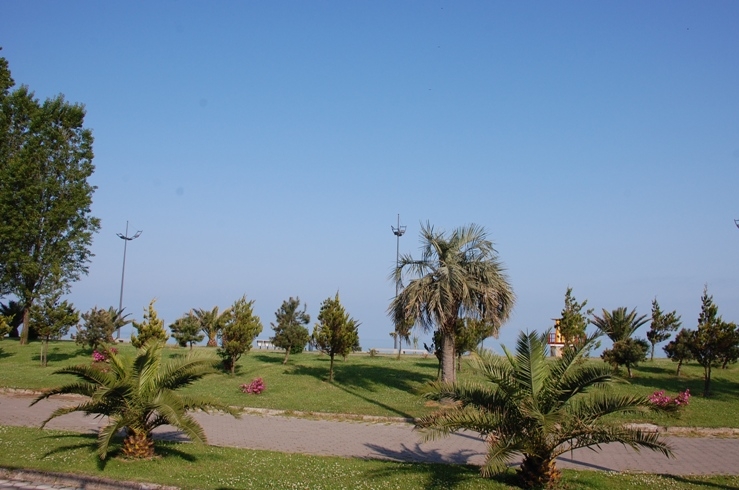 День Победы в Грузии (неделя в мае 2012 г.). Тбилиси, ВГД, Казбеги, Кахетия, Батуми. День Победы в Грузии (неделя в мае 2012 г.). Тбилиси, ВГД, Казбеги, Кахетия, Батуми.