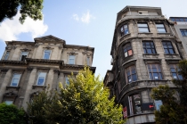 Город контрастов и немного моря (много фото)