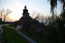 Нижний Новгород : над городом Горьким, где ясные зорьки...