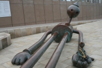 Один в Амстердам , грустно или в этом что-то есть!?