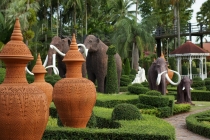 Великолепный Nong Nooch Tropical Garden (и его отель)