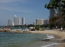 Виды на пляж Вонгамат