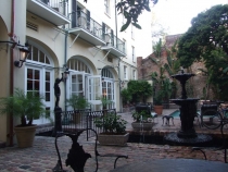 двор гостиницы