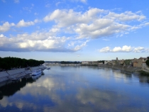 Арль