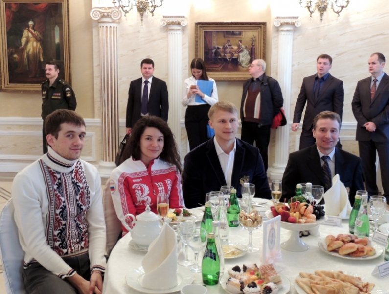 Крутые Парни и Девчата! (Встреча Победителей. Министр обороны поздравляет Олимпийцев)