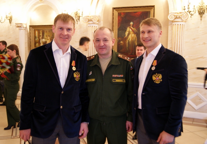 Крутые Парни и Девчата! (Встреча Победителей. Министр обороны поздравляет Олимпийцев)