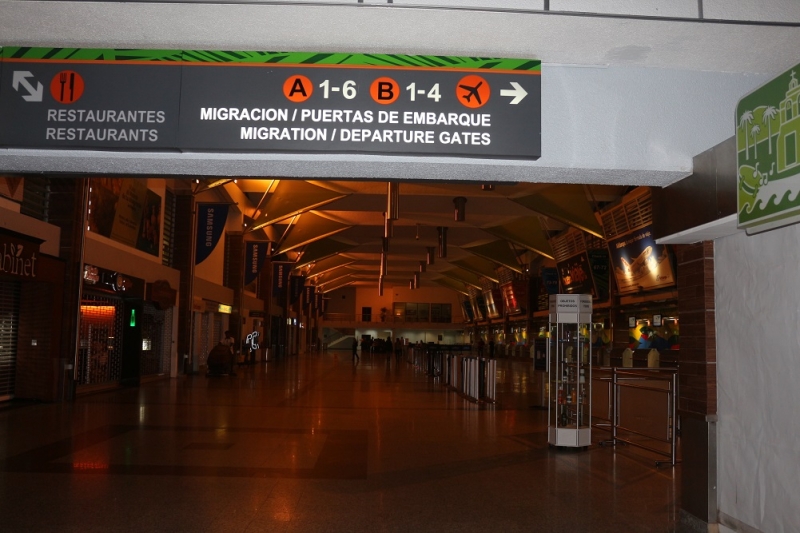 Аэропорт SDQ Santo Domingo