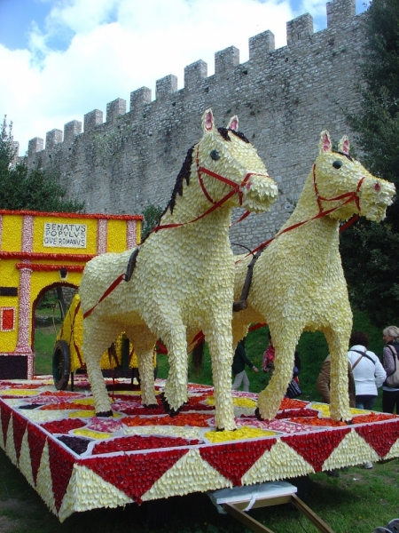 Праздник тюльпана La Festa del Tulipano, апрель