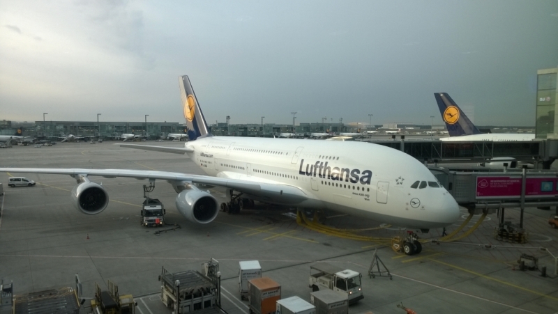 Небо, самолёт, стюардесса. Фото из путешествий - 2