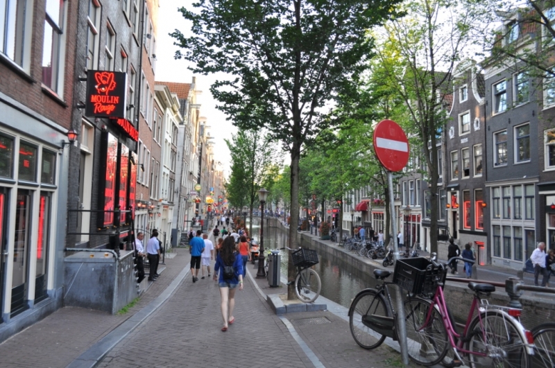 Нидерланды. Амстердам, Зандвурт (Zandvoort). Бельгия. Брюссель. Июль, 2013г.