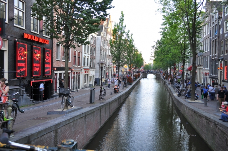 Нидерланды. Амстердам, Зандвурт (Zandvoort). Бельгия. Брюссель. Июль, 2013г.