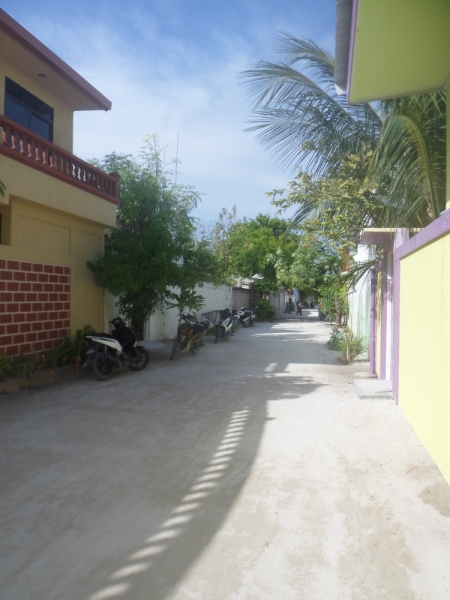 Мальдивы для галочки...