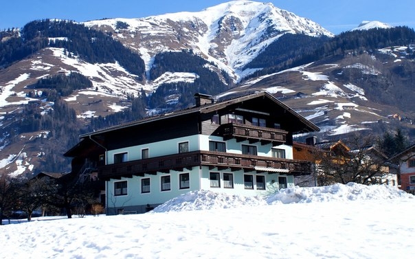 На авто из Питера в Австрию и Венгрию. Много фото!