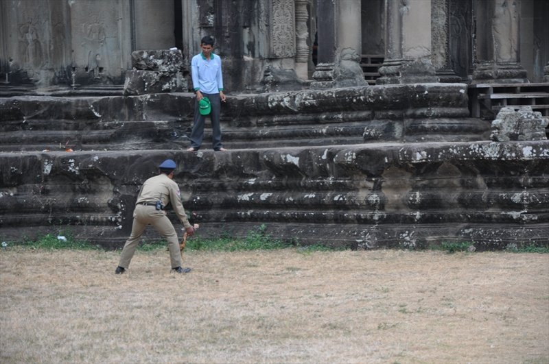 Бангкок, Сием Риеп, Рейли (2013)