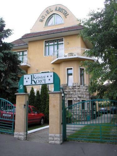 На авто из Питера в Австрию и Венгрию. Много фото!