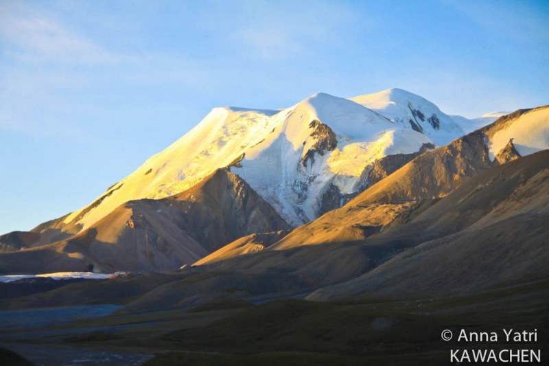 Кора вокруг горы Амнье Мачен в Тибете