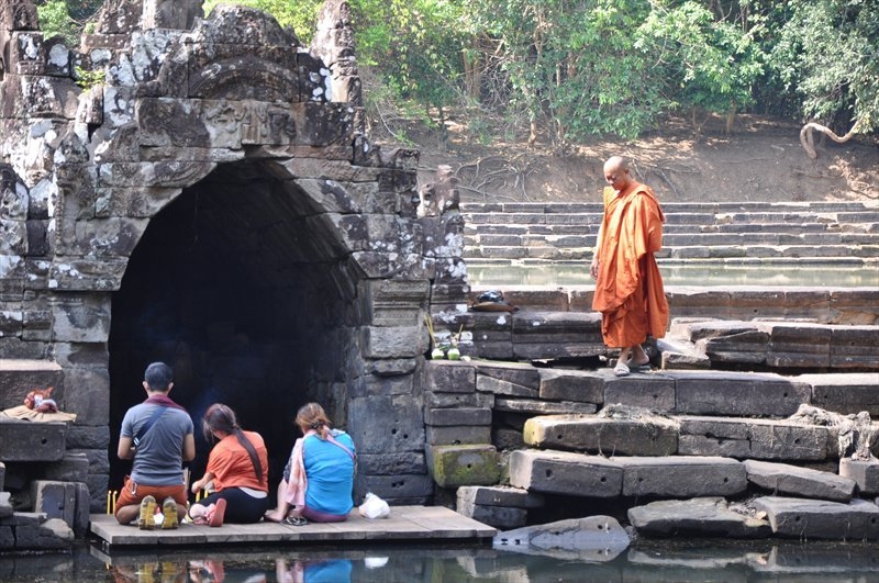 Бангкок, Сием Риеп, Рейли (2013)