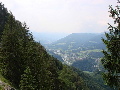 Немножко Австрии. Из Дубны и обратно. Много фотографий.