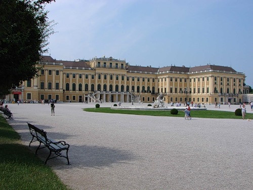 Немножко Австрии. Из Дубны и обратно. Много фотографий.