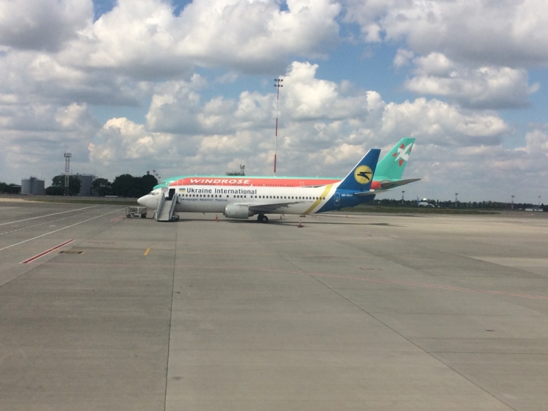 Небо, самолёт, стюардесса. Фото из путешествий - 2