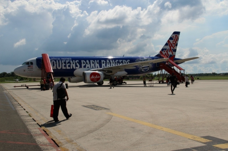 Небо, самолёт, стюардесса. Фото из путешествий - 2