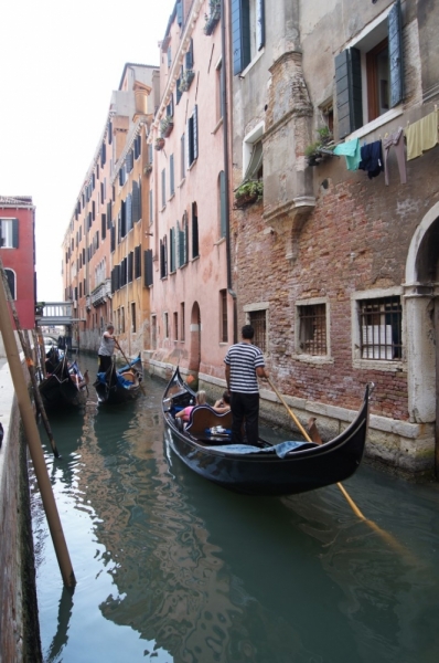 Путешествие в Европу на автомобиле Мазда