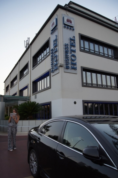 Путешествие в Европу на автомобиле Мазда