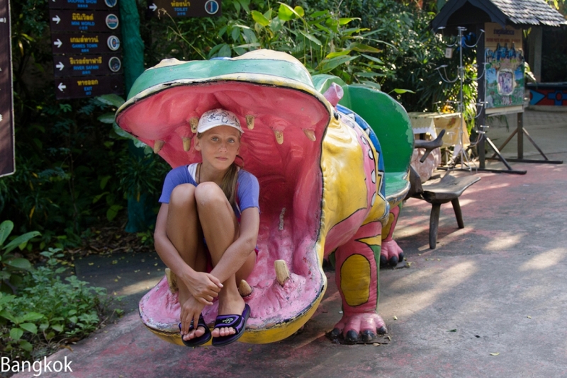 Парки развлечений в Бангкоке Dream World, Safari World, Siam-park