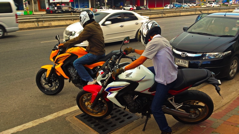 Мотобайк в Таиланде: аренда, управление, паркинг, неприятности