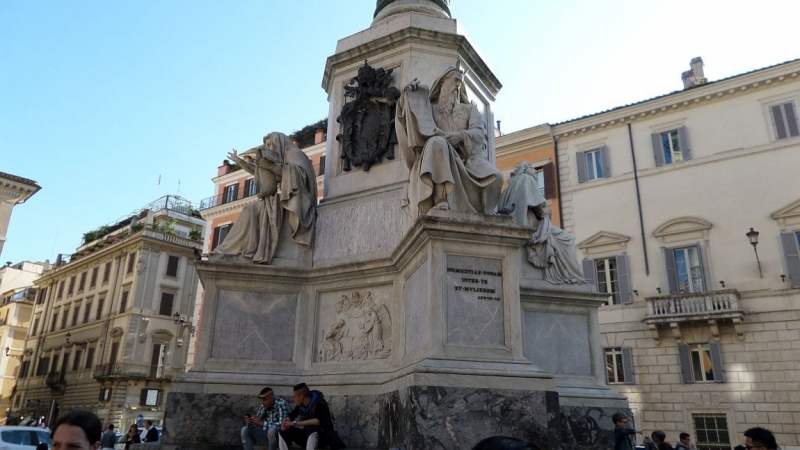 Апрель 2014:Итальянские каникулы для двух сеньор - совсем и не очень. :)